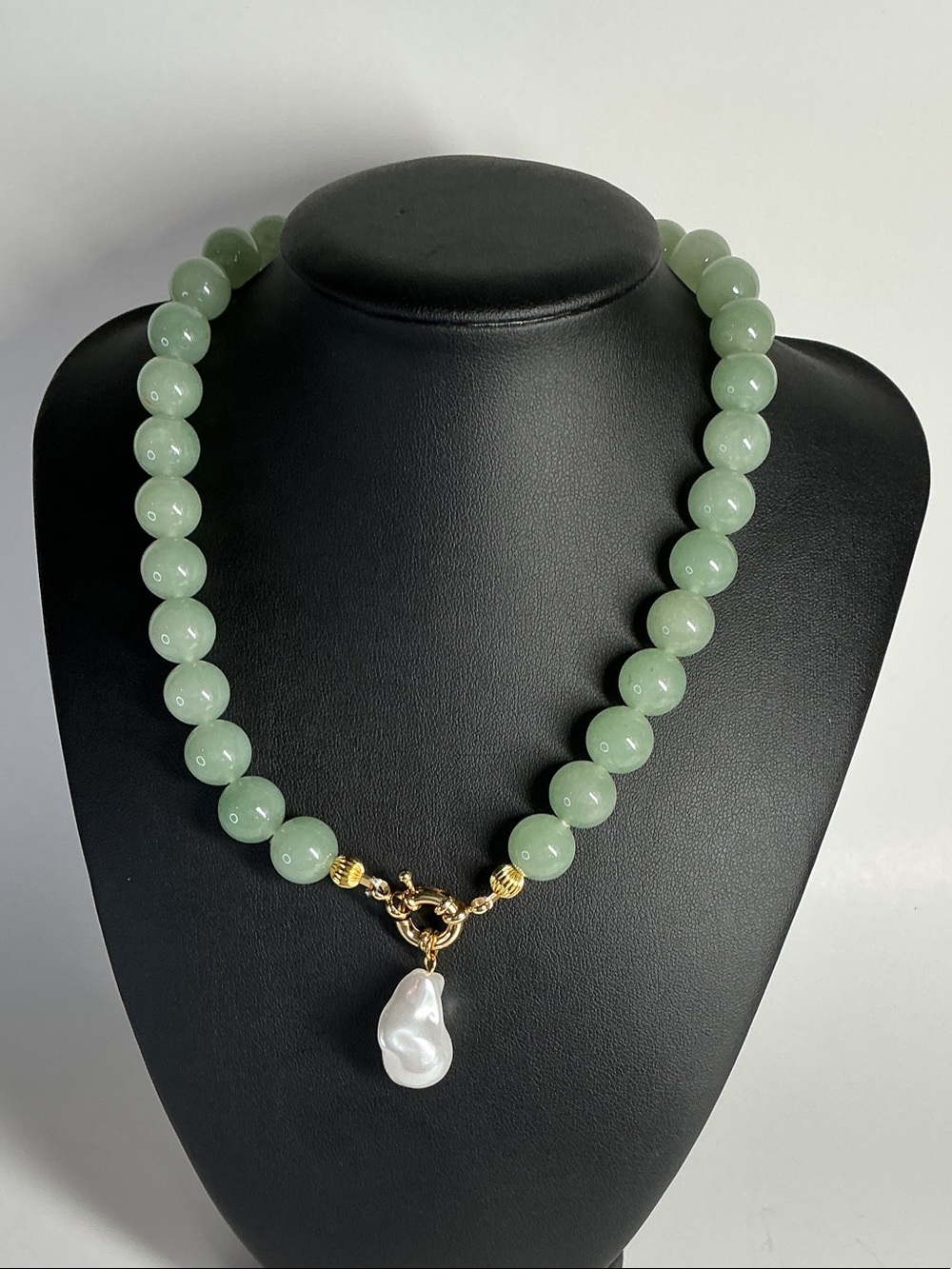 Green Jade Bead Necklace with Gold Accents and Pearl Drop